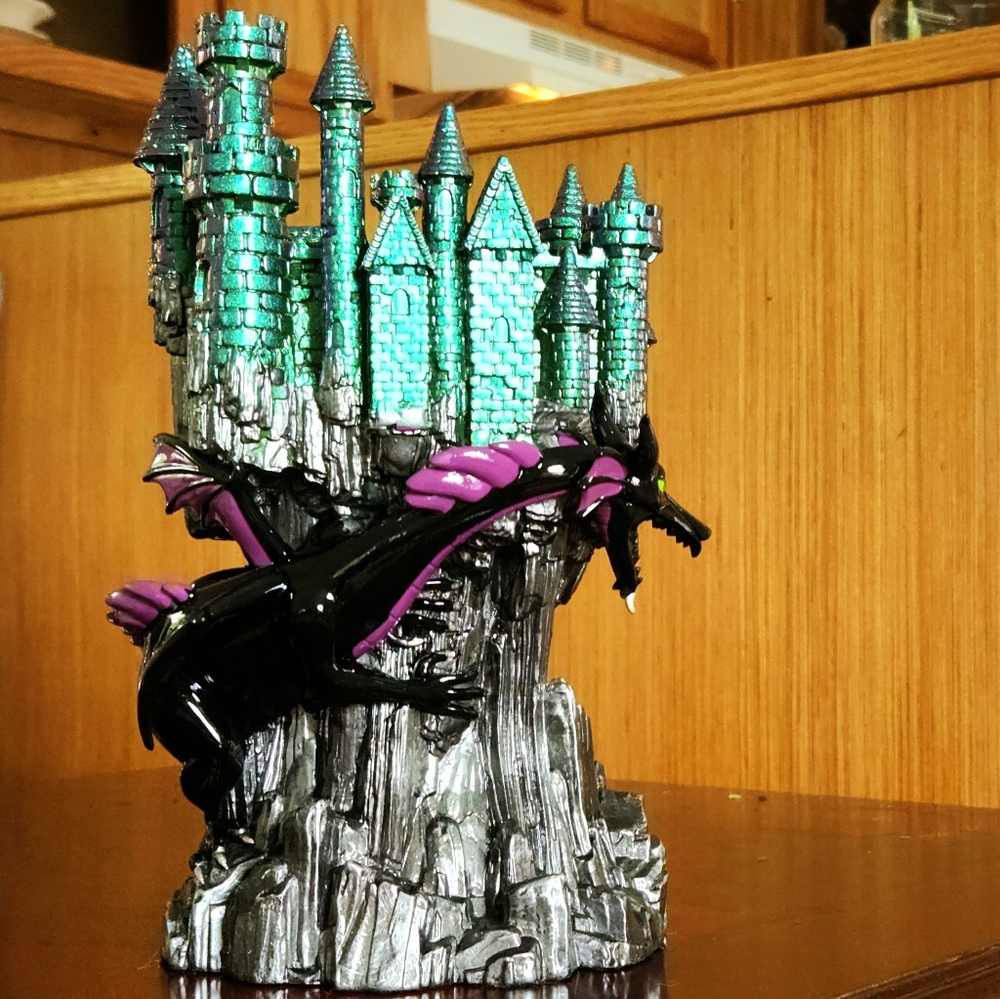 Bath & Body Works Disney Villains Maleficent Dragon Castle 3 Wick Candle Holder